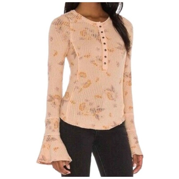 Free People Tops - Free People Layer Me Henley Top Button Bell Sleeve Rib Peach Floral Small Fairy